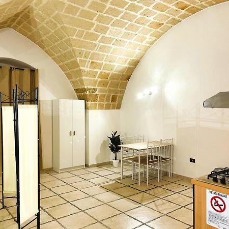 History Station Lägenhet Brindisi Exteriör bild